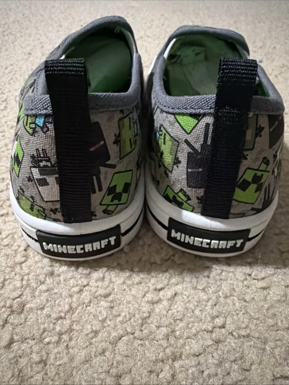 Minecraft Creeper Kids Size 13 Slip-Ons Loafers Shoes Sneakers CBF8568AMT NEW